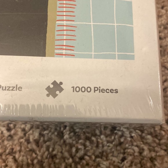 BetterCo. 1000 pc puzzle - Picture 2 of 4
